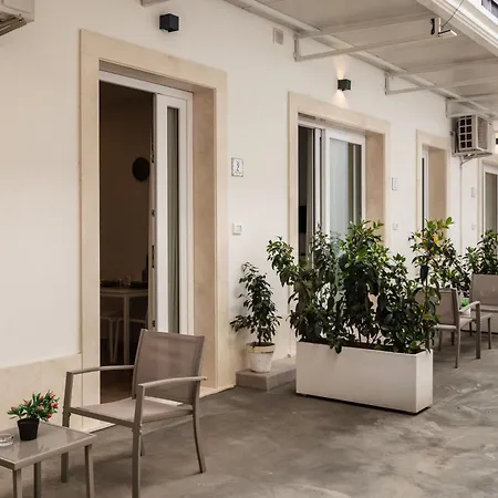 Cortile Siciliano Apartment